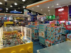 玩具反斗城 零售業(yè)的傳奇，家庭歡樂的樂園
